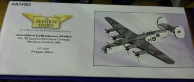 CORGI AVIATION A34005 WWII B24D LIBERATOR GR RAF COASTAL COMMAND ALDERGROVE 1:72