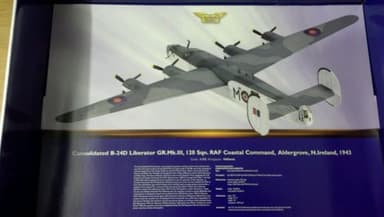 CORGI AVIATION A34005 WWII B24D LIBERATOR GR RAF COASTAL COMMAND ALDERGROVE 1:72