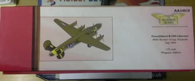 CORGI AVIATION AA34104 WWII B-24H LIBERATOR PISTOL PACKIN\'MA ITALY 1944 1 / 72