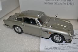 DANBURY MINT 1:24 SCALE JAMES BOND 007 ASTON MARTIN DB5 DIECAST & CERTIFICATE