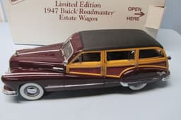 DANBURY MINT 1947 BUICK ROADMASTER ESTATE WAGON LIMITED EDITION New in Box