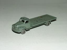 DINKY TOYS DUBLO DIECAST No.066 BEDFORD FLAT BED TRUCK 1:76 SCALE