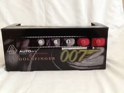 James Bond Aston Martin DB5 Die-Cast 1:18 Scale .