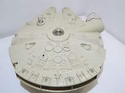 Kenner Canada Star Wars ROTJ 1983 vintage MILLENIUM FALCON w/ unused stickers