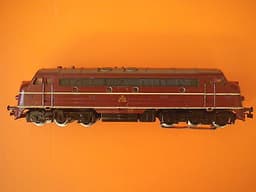 MARKLIN HO/00 GAUGE 3067 DANISH DIESEL LOCOMOTIVE BOXED DIE CAST BODY 3 RAIL