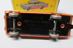 Matchbox Reg Whl 22B Vauxhall Cresta GOLD / SILVER Wheels / Green Windows