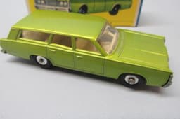 Matchbox Reg Whls 73C Mercury Station Wagon Metallic Lime Green
