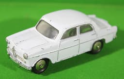 MERCURY #17 ALFA ROMEO GIULIETTA  1/43 SCALE VTG DIECAST MODEL,MEBETOYS,CORGI