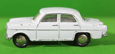 MERCURY #17 ALFA ROMEO GIULIETTA  1/43 SCALE VTG DIECAST MODEL,MEBETOYS,CORGI