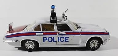 POLITOYS/POLISTIL JAGUAR XJ 4.2 SALOON UK POLICE 1/25 SCALE VTG DIECAST MODEL