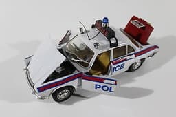 POLITOYS/POLISTIL JAGUAR XJ 4.2 SALOON UK POLICE 1/25 SCALE VTG DIECAST MODEL