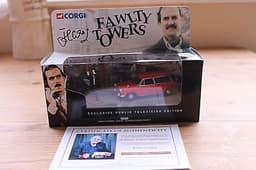 RARE 1/43 CORGI FAWLTY TOWERS AUSTIN 1100 SIGNED BY JOHN CLEESE
