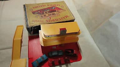 Rare Diecast Car Matchbox Lesney Set G 10 Service Station Original Box 1960