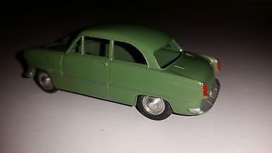 RARE MARKLIN 5524/4 FORD TAUNUS 15M Made in Germany 1:43