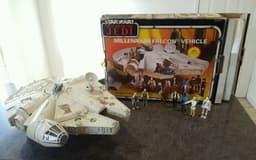 Rare vintage star wars millenium falcon