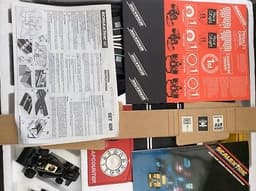 SCALEXTRIC 600 4 LANE SET (with 4 original cars)