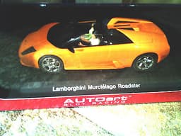 SLOT CAR/ AUTO ART LAMBO - 1/24th - BOXED RARE