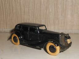 Very Rare Vintage Pre War Dinky Toys 1/43 Scale #24b Limousine Issued 1937