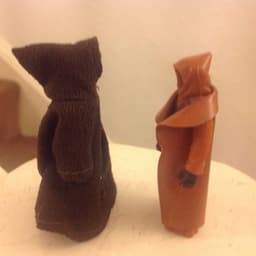 Vintage Star Wars Figures x 2 - Vinyl Caped Jawa & Cloth Caped Jawa - GMFGI 1977