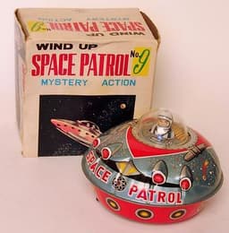 VINTAGE WIND UP TIN FLYING SAUCER SPACE PATROL NO 9  ROBOT T T JAPAN NMIB