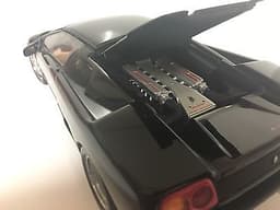1:18 Lamborghini Diablo VT Roadster, AUTO ART, Loose, Diecast