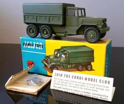 1959-CORGI~MIB INTERNATIONAL 6X6 ARMY TRUCK #1118 MAJOR Truck with BOX