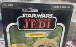 2 x Vintage Starwars ROTJ Kenner Luke Jedi And Chewbacca UKG Graded RARE
