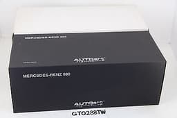 AUTOart 1:18 scale Mercedes-Benz 600 SWB -Black(W100) *ULTRA RARE**