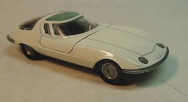 Chevrolet Corvair Testudo Bertone Concept Car - Politoys