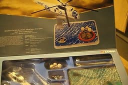 Corgi AA33402 Sikorsky SH-3D Sea King 1969 Apollo 11 Recovery