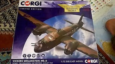 Corgi Die Cast Model Aircraft Vickers Wellington MK.II 1.72 Scale
