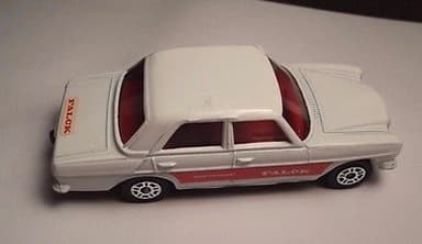 Corgi Juniors 1:64 Mercedes-Benz 240D Falck Medical Car White Loose GB Rare