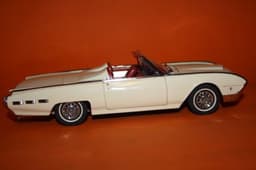 Danbury/Franklin Mint 1962 Ford Thunderbird 1:24 scale diecast car boxed