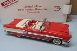 DANBURY MINT 1958 PONTIAC BONNEVILLE RED LIMITED EDITION NIB