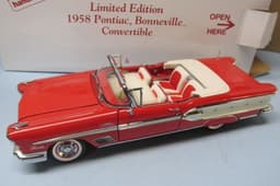 DANBURY MINT 1958 PONTIAC BONNEVILLE RED LIMITED EDITION NIB