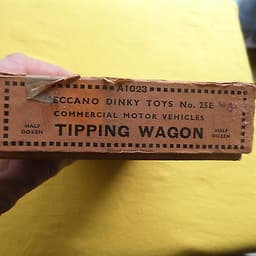 DINKY TOYS PRE WAR # 25 E RARE PINK/ORANGE TRADEBOX 1 SIDE MISSING.VERY RARE !!!