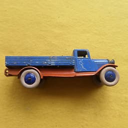 DINKY TOYS PRE WAR # 25 SERIES ORANGE/BLUE LORRY SOME FATIGUE... 25 FOR SALE