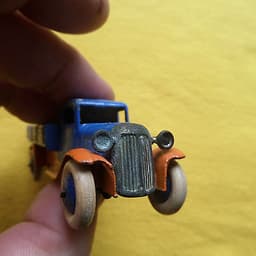 DINKY TOYS PRE WAR # 25 SERIES ORANGE/BLUE LORRY SOME FATIGUE... 25 FOR SALE