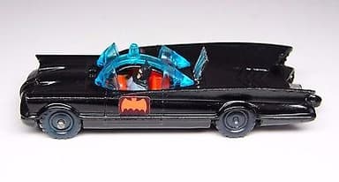 HUSKY BATMOBILE DIE-CAST CAR - MADE IN ENGLAND -1960s MINT CONDITION