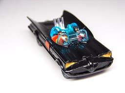 HUSKY BATMOBILE DIE-CAST CAR - MADE IN ENGLAND -1960s MINT CONDITION