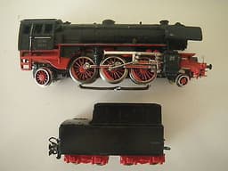 MARKLIN HO/00 GAUGE CLASS 23 2-6-2 STEAM TENDER LOCOMOTIVE DIE CAST BODY 3 RAIL