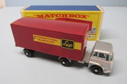 Matchbox Major Pack 2B Bedford Cab & Trailer Orange & Maroon / “Lep" Decals