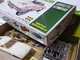 OLD NICHIMO JAPAN "CORVETTE STINGRAY 1965" SLOT CAR KIT 1/32