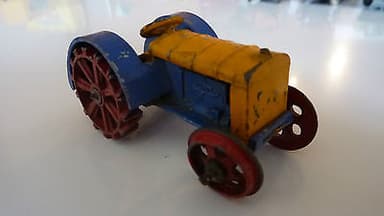 Pre war 1933 Hornby Series (pre Dinky) 22e tractor (Meccano Modelled Miniatures)