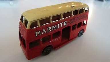 Pre war Dinky 29 motor bus \'Marmite.\' Very good original condition.