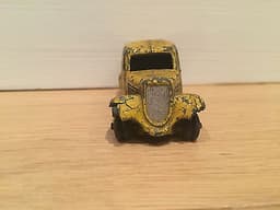 PRE WAR DINKY bisto van rare