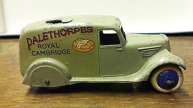 PRE WAR DINKY TOYS, MECCANO - PALETHORPES ROYAL CAMBRIDGE SAUSAGE VAN. RB