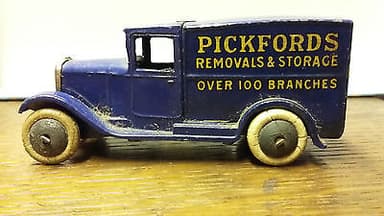 PRE WAR DINKY TOYS, MECCANO - PICKFORDS REMOVALS AND STORAGE VAN. RB