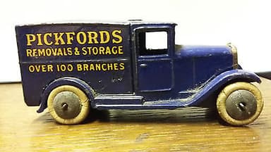 PRE WAR DINKY TOYS, MECCANO - PICKFORDS REMOVALS AND STORAGE VAN. RB