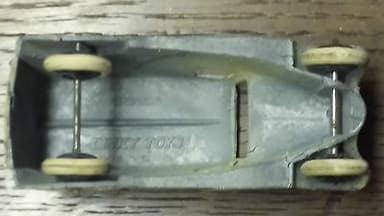 PRE WAR DINKY TOYS, MECCANO, SHREDDED WHEAT WELWYN GARDEN CITY HERTS VAN (2) RB